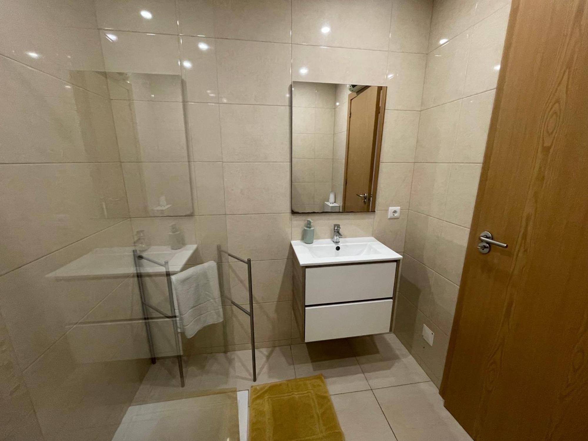 Pretty Flat With Terrace, Air Cond, Free Parking, By Porto With Love Lda Εξωτερικό φωτογραφία